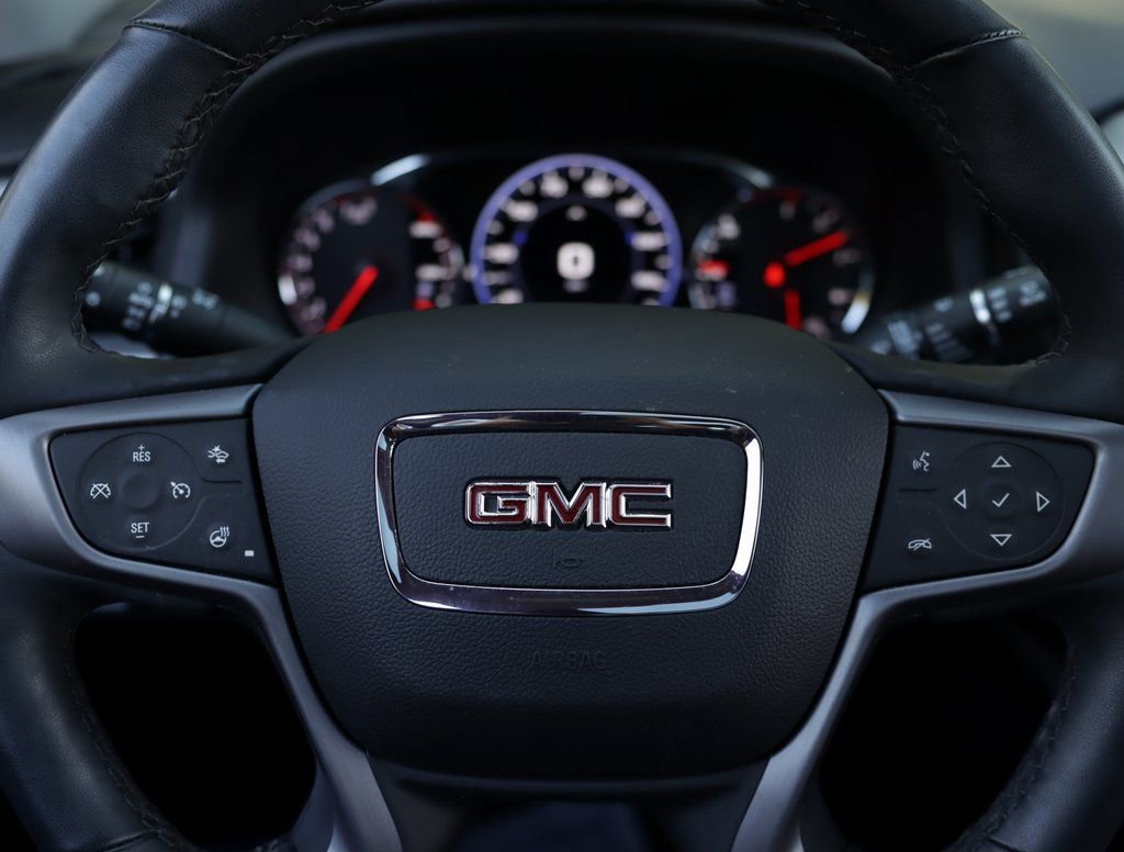 2023 GMC Acadia AT4 - Photo 11