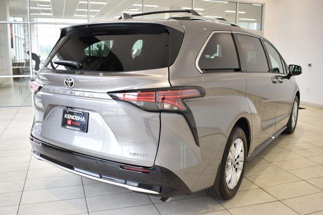 Certified Used 2026 PRECIOUS METAL Toyota  image 32