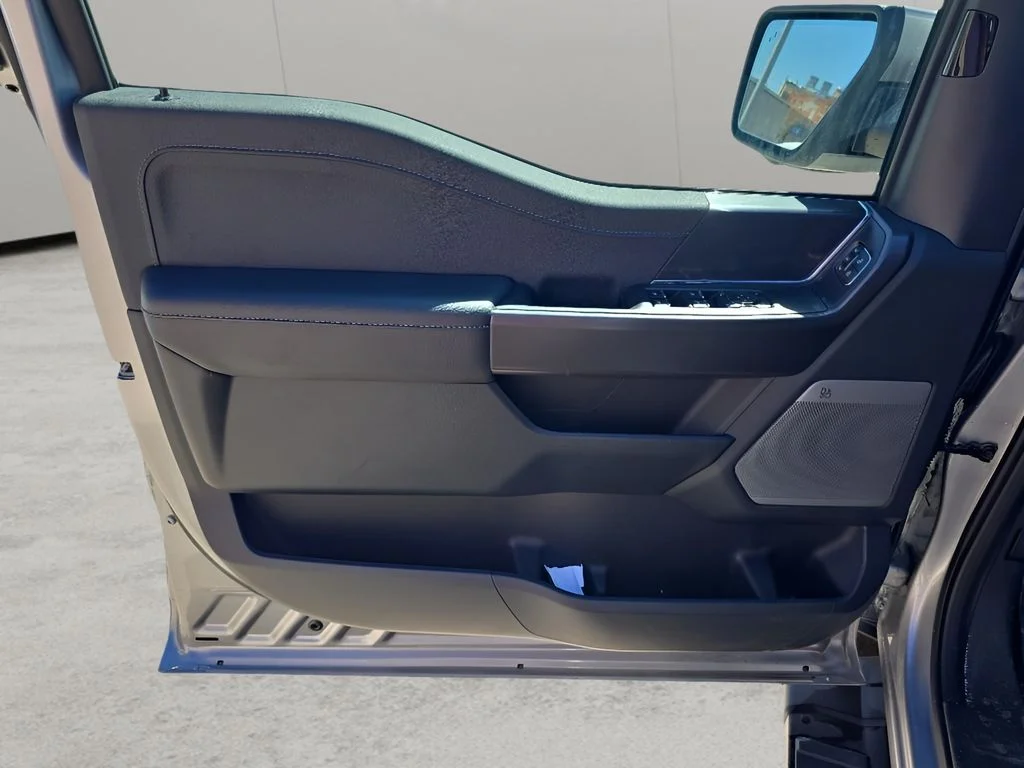 New 2025 Iconic Silver Metallic Ford Lariat® image 10