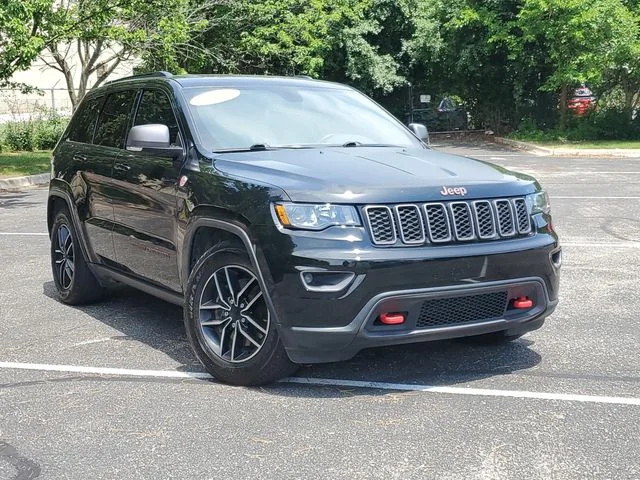 Used 2021 Black Jeep Trailhawk image 36