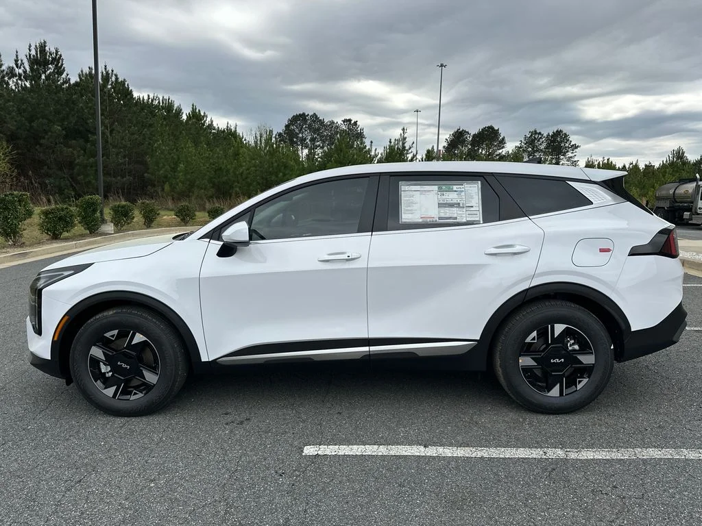 New 2026 White Kia LX image 4