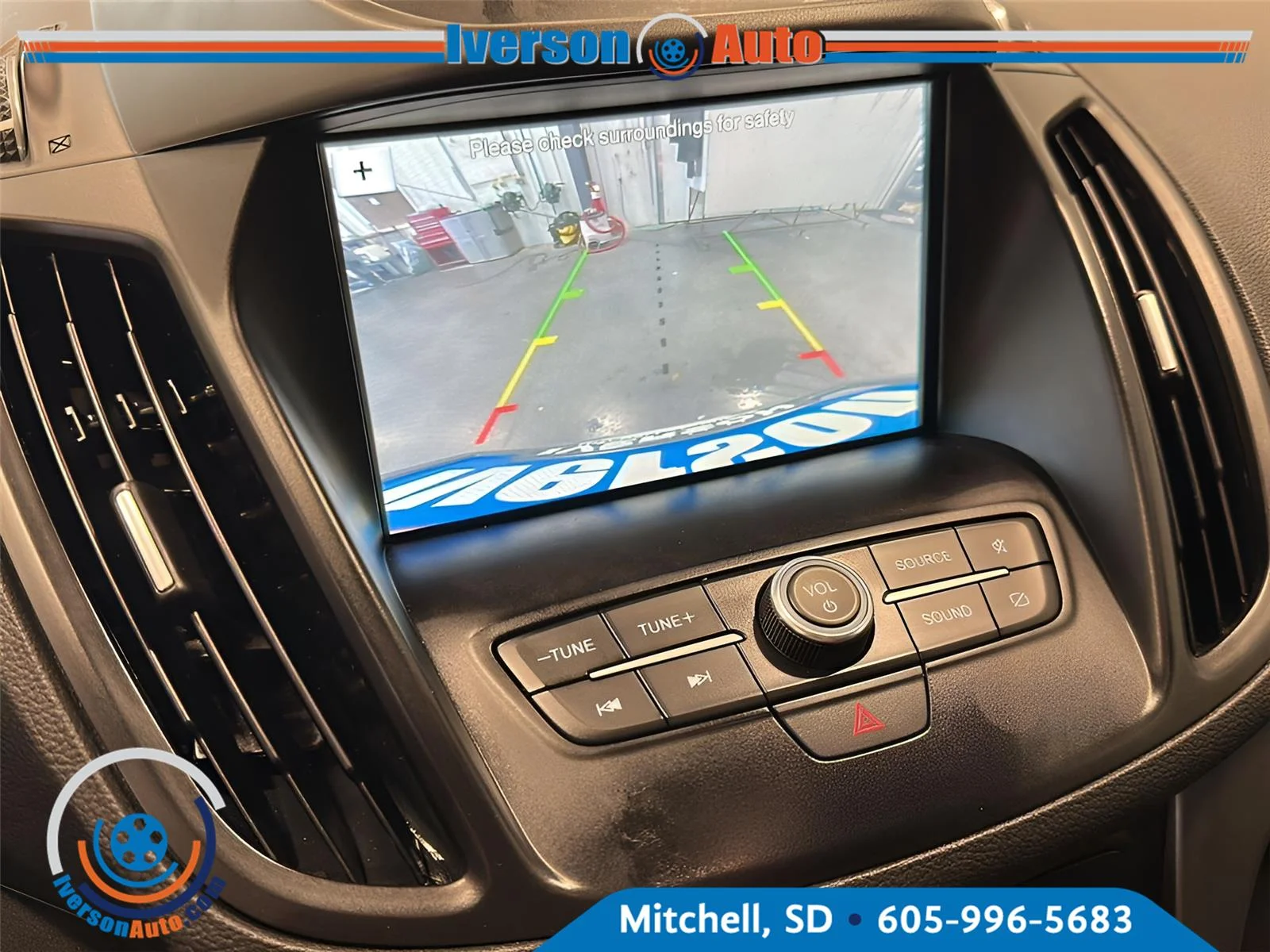 Used 2019 Ingot Silver Ford SEL image 20