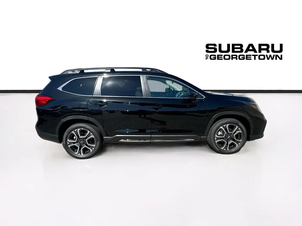New 2026 CRYSTAL BLACK SILICA Subaru Limited 7-Passenger image 9