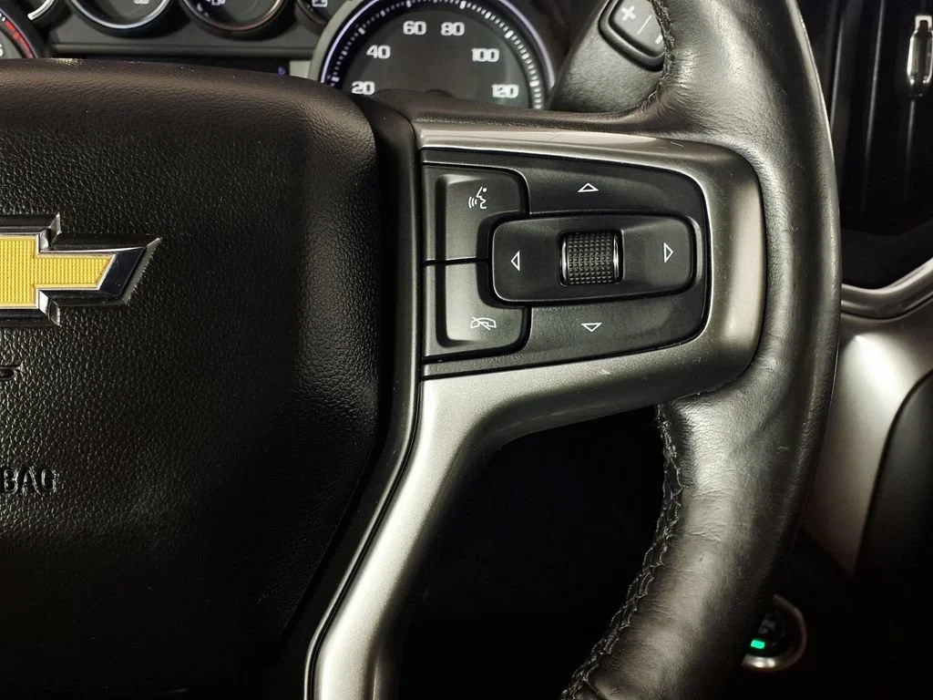 Used 2019 SHADOW GRAY METALLIC Chevrolet LTZ image 21