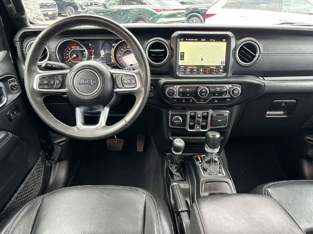 Used 2023 Black Jeep Sahara image 12