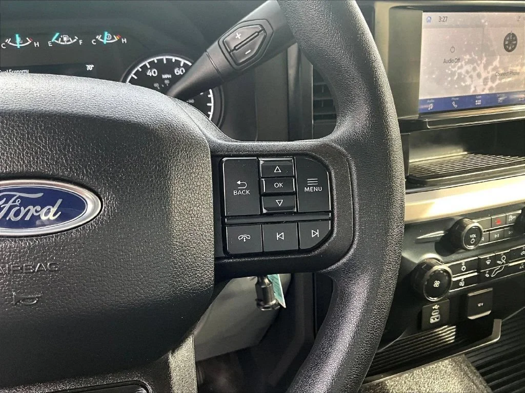 Used 2025 Oxford White Ford XL image 11