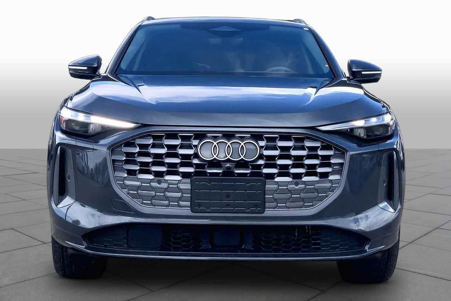 Used 2025 Tambora Gray Metallic Audi Premium Plus image 4