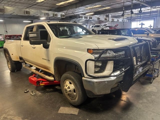 2021 Chevrolet Silverado HD LT 4WD Crew Cab Long Box DRW's photo