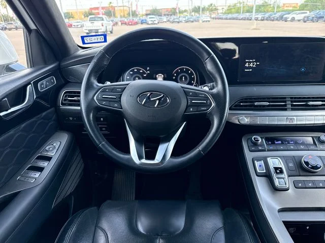 Used 2021 White Hyundai Calligraphy image 13