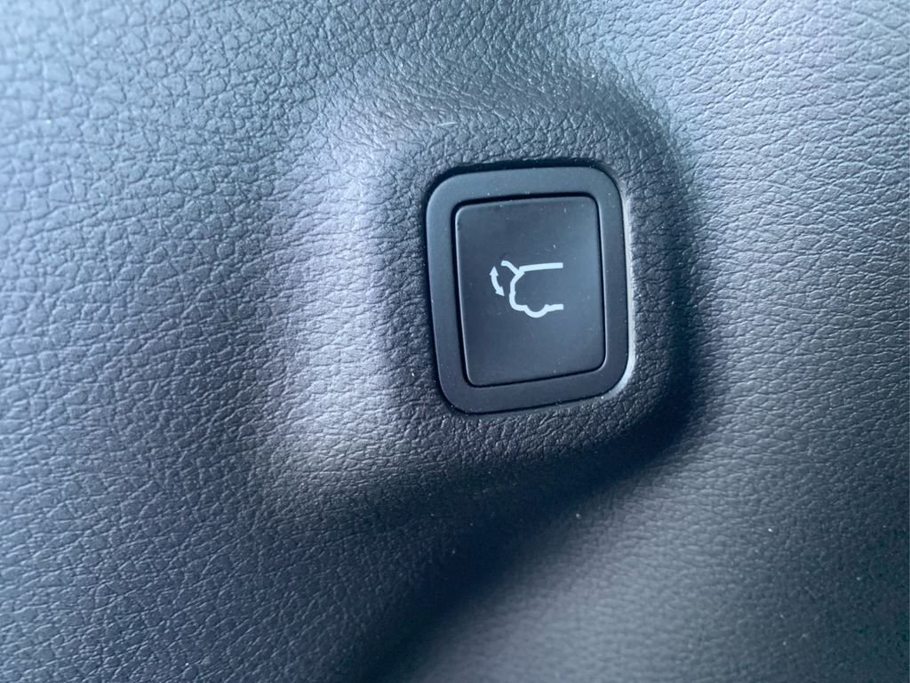 Used 2026 White Jeep Limited image 13
