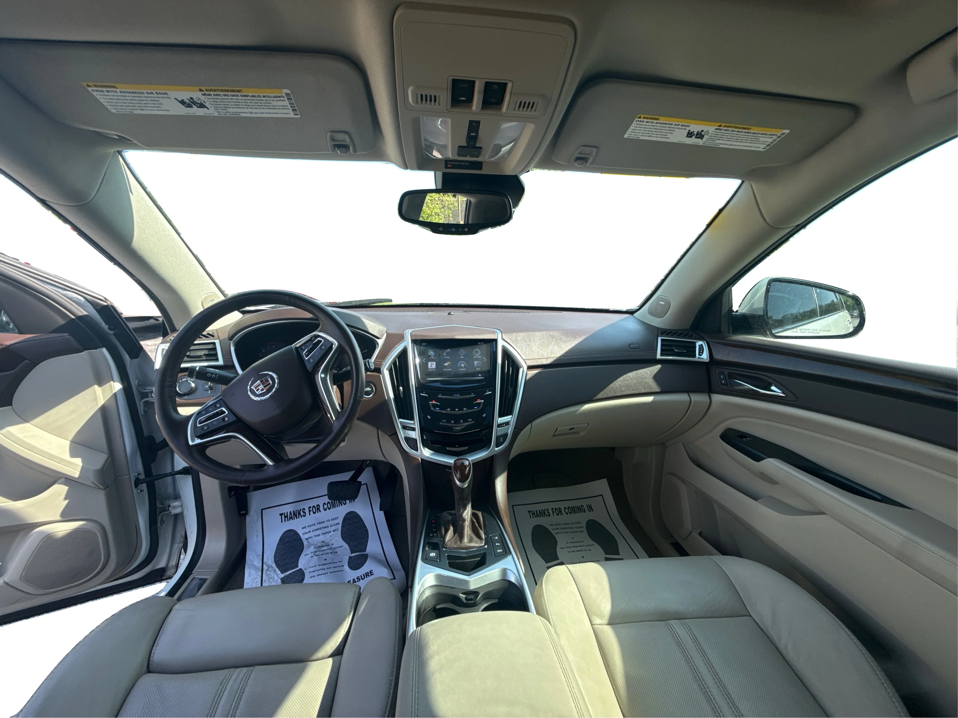 Used 2015 White Cadillac Luxury Collection image 23