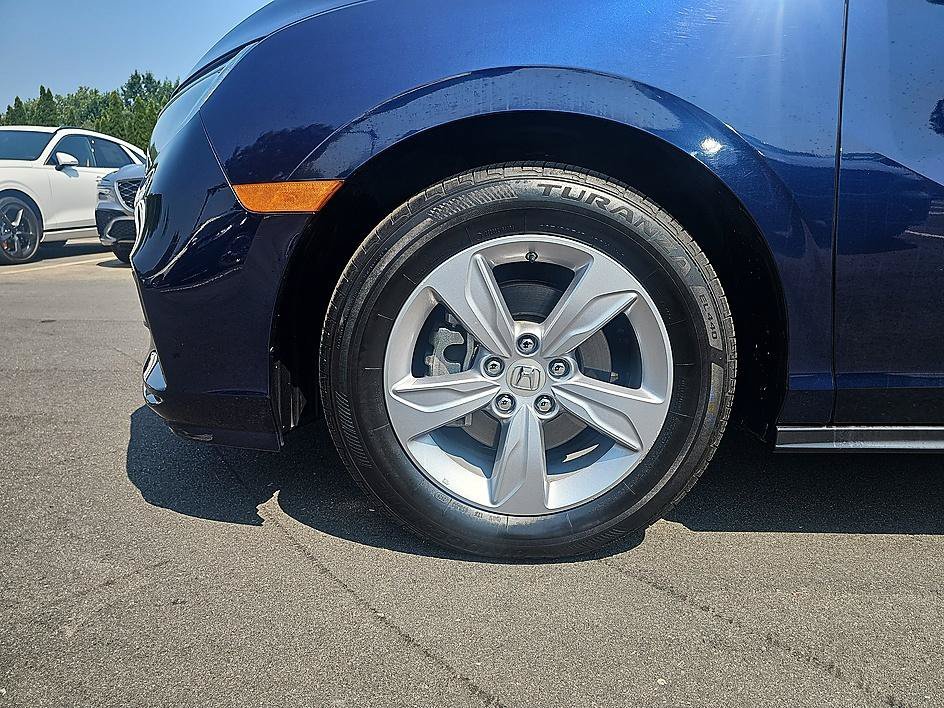 Used 2018 Obsidian Blue Pearl Honda EX-L image 9