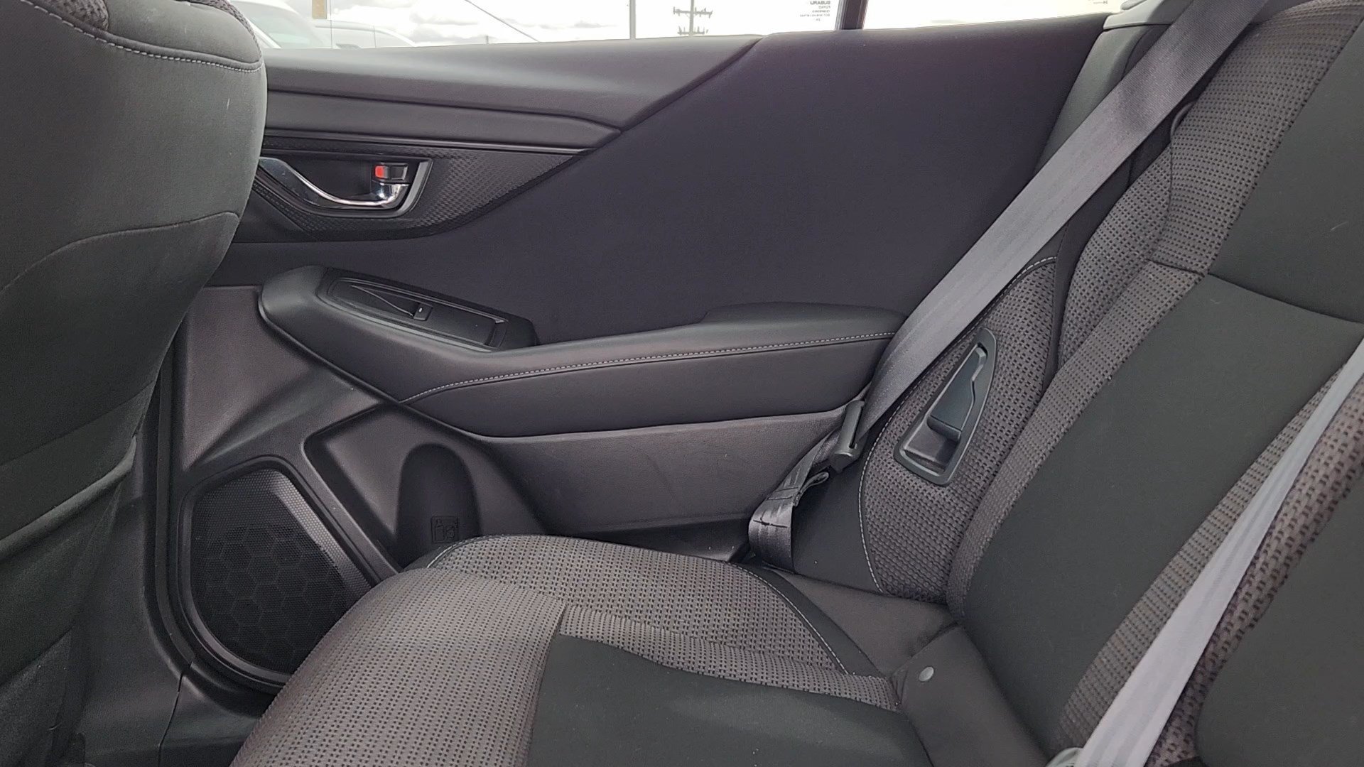 2025 Subaru Outback Premium - Photo 17