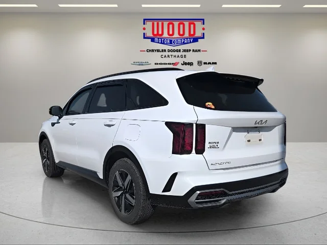 Used 2023 Glacial White Pearl Kia S image 9