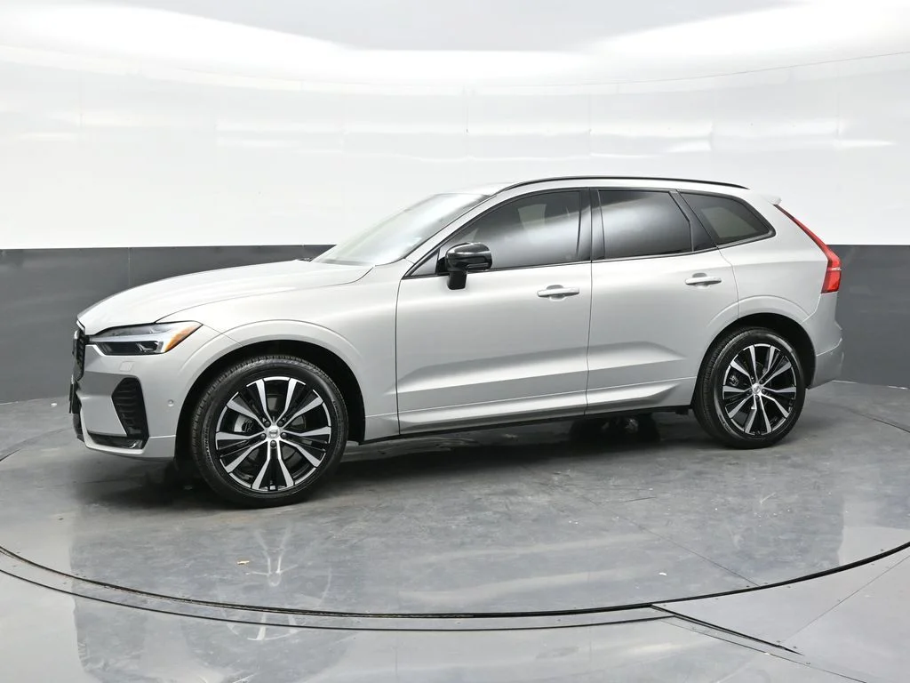 Certified Used 2023 Silver Dawn Volvo Plus image 3