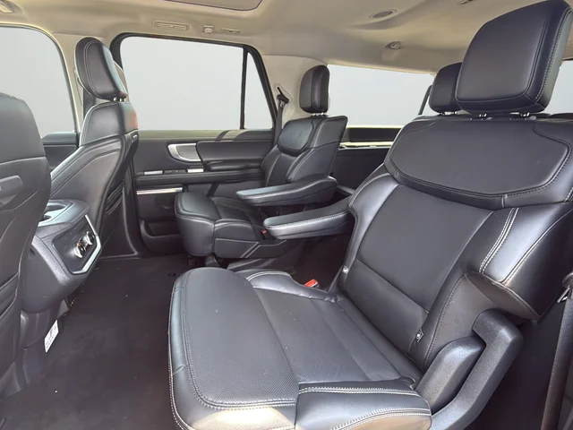 2025 Ford Expedition Platinum - Photo 26