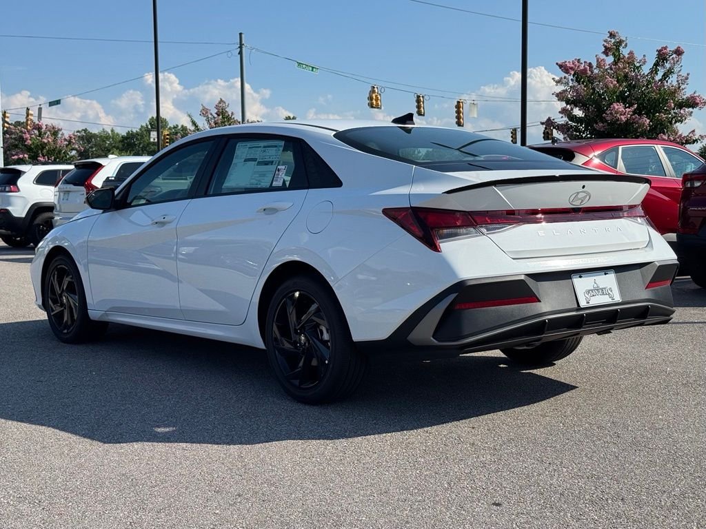2026 Hyundai Elantra SEL Sport - Photo 9