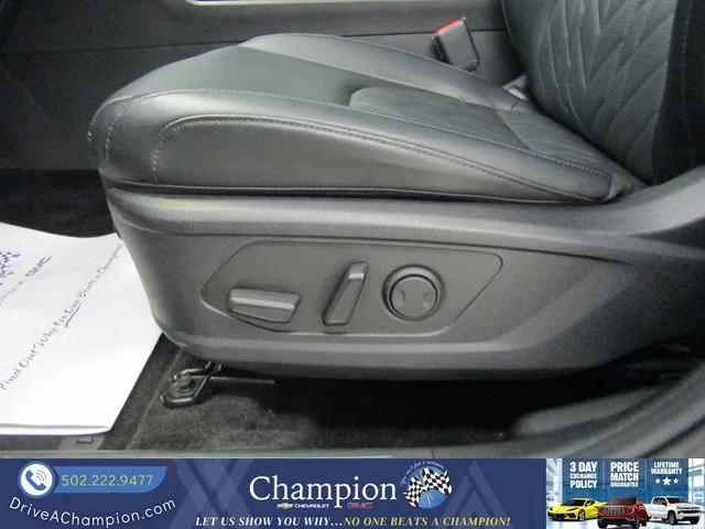Used 2025 Green Kia X-Pro image 25