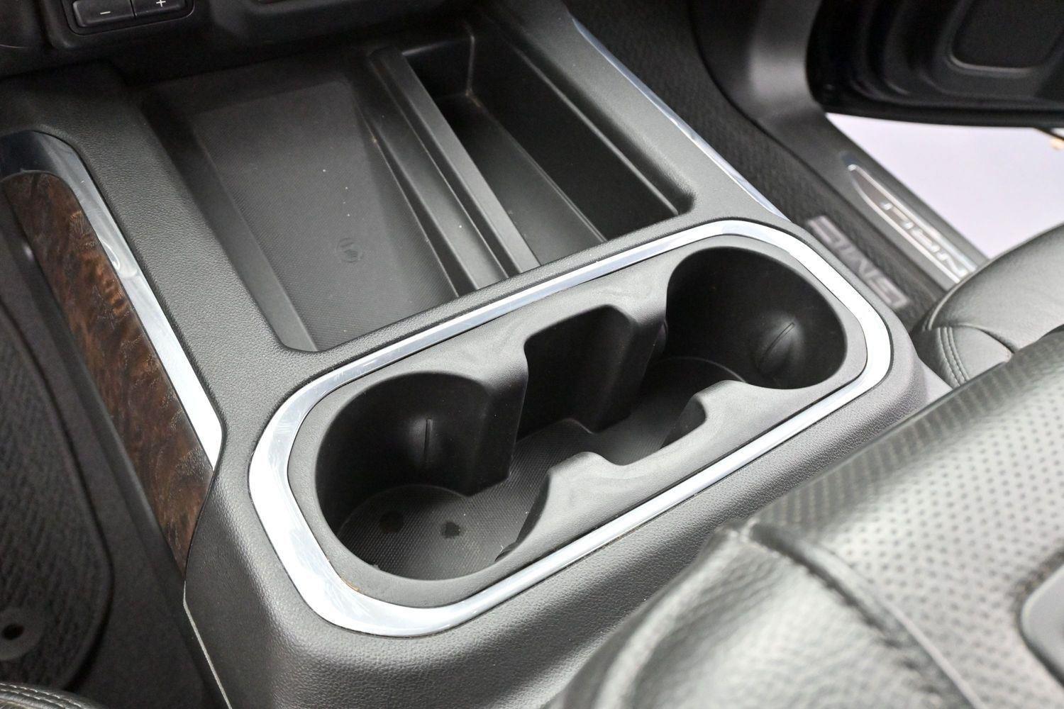Used 2020 Onyx Black GMC Denali image 19
