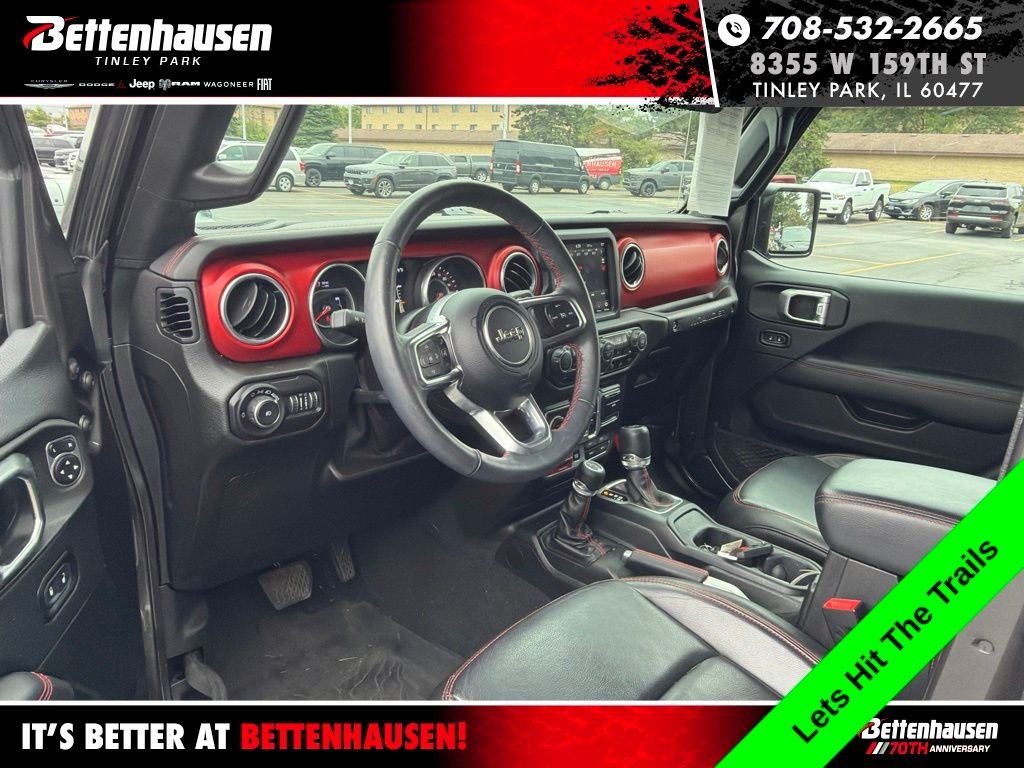 Certified Used 2018 Crystal Metallic Jeep Unlimited Rubicon image 9