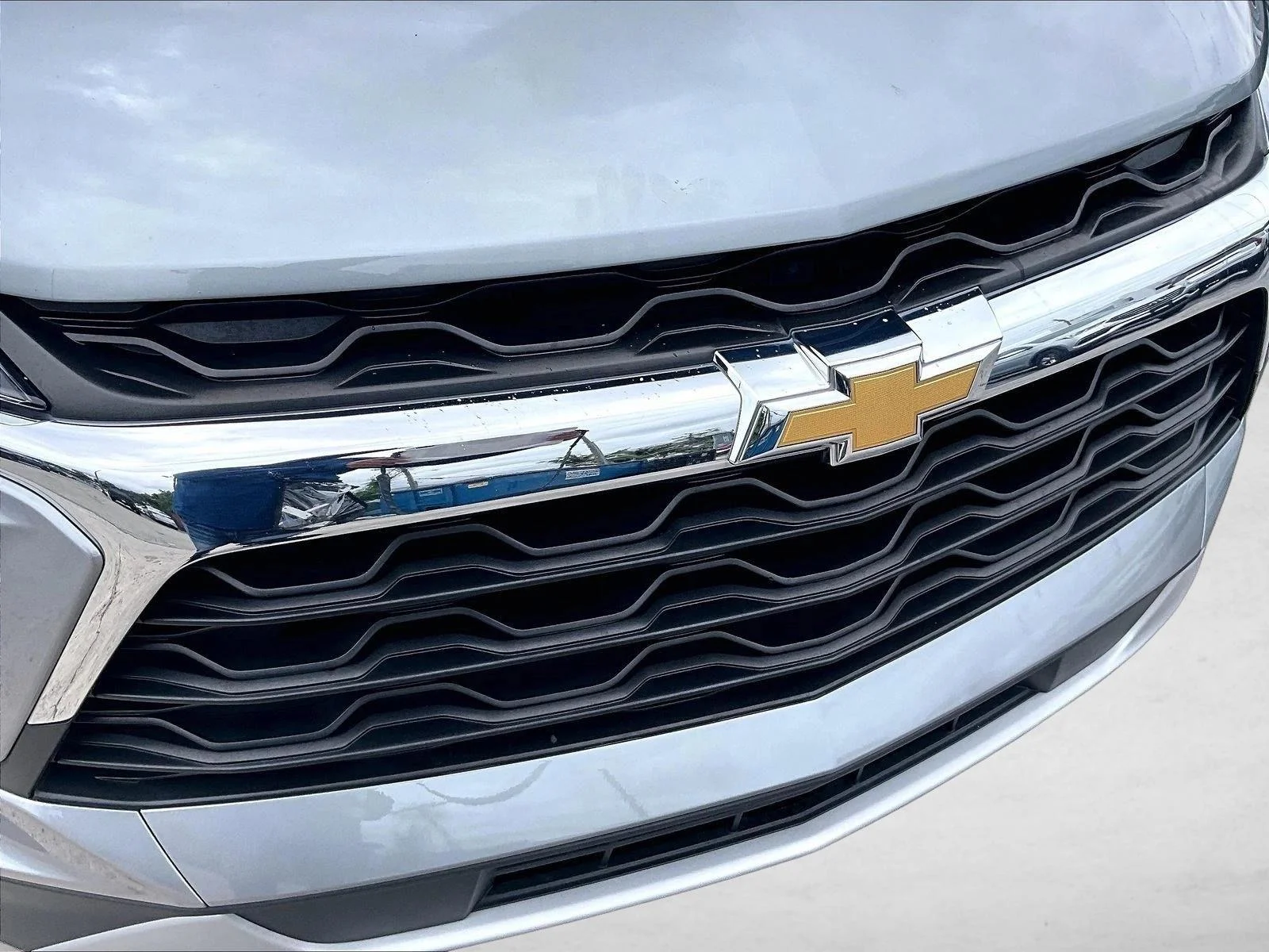 Used 2023 Sterling Gray Metallic Chevrolet LT image 29