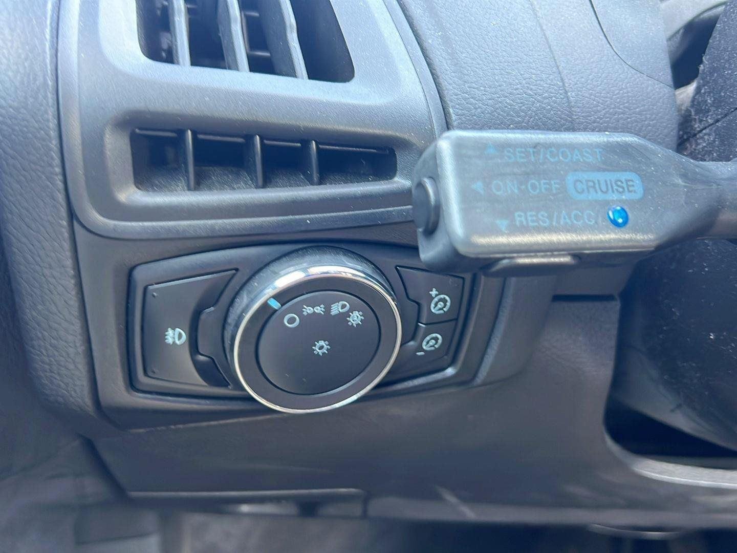 Used 2012 Sterling Gray Metallic Ford SE image 15
