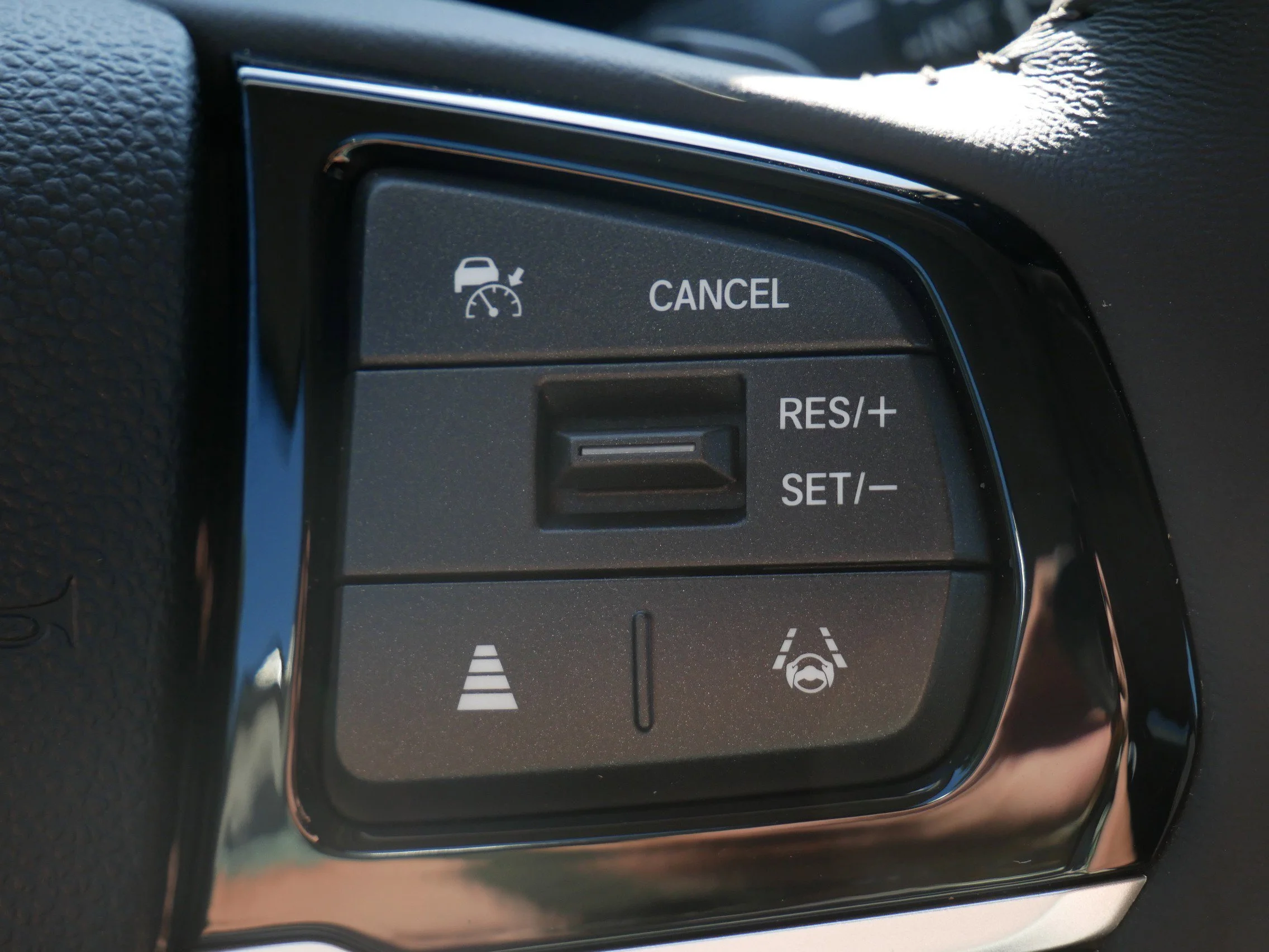 New 2026 Crystal Black Pearl Honda Touring image 24