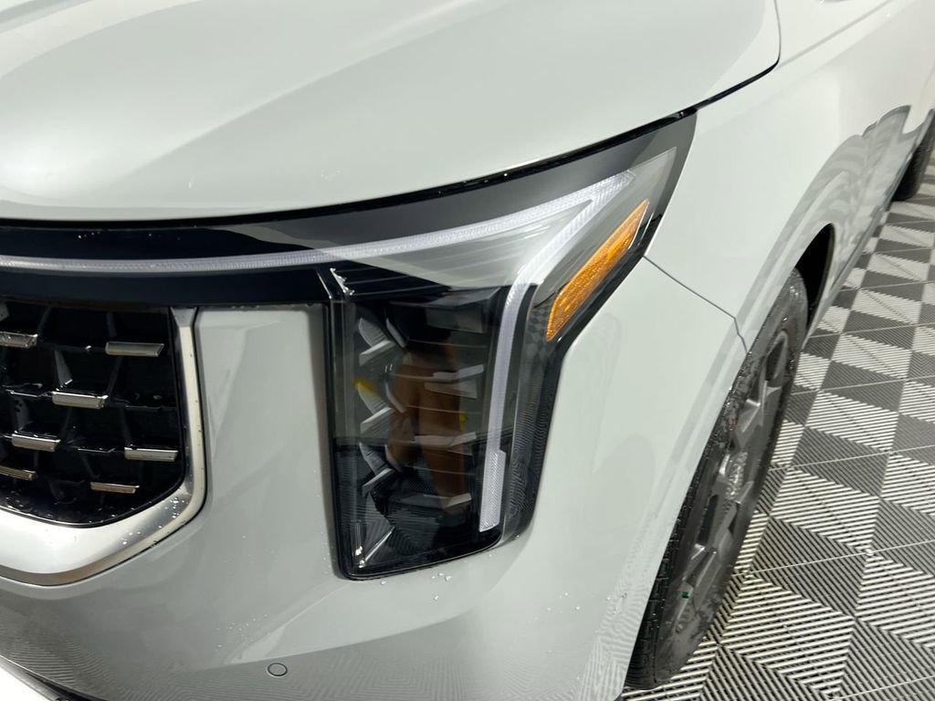 New 2026 Ceramic Silver Kia EX image 9