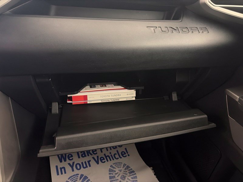 Used 2022  Toyota SR5 image 34