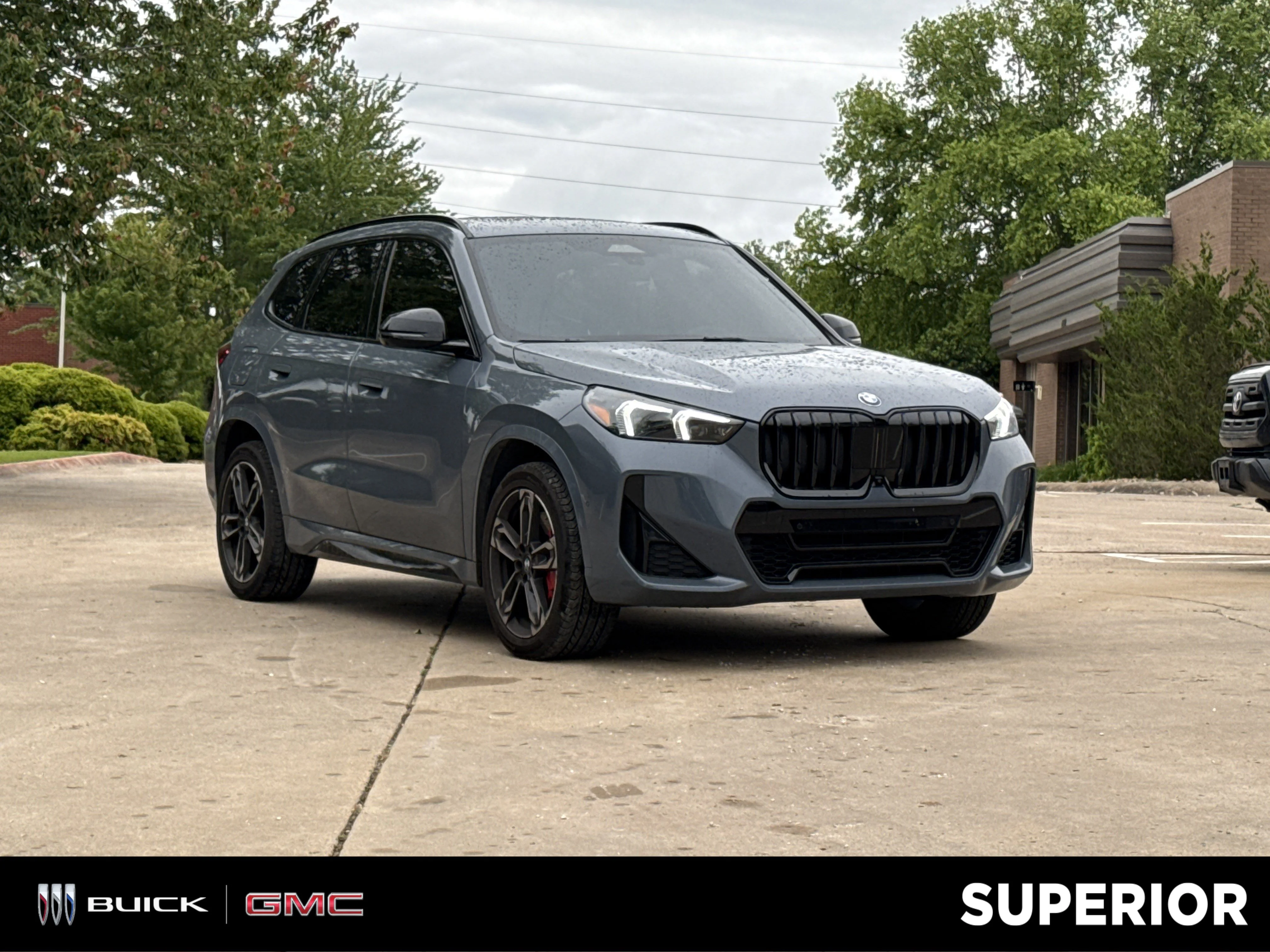 2025 BMW X1 xDrive28i's photo