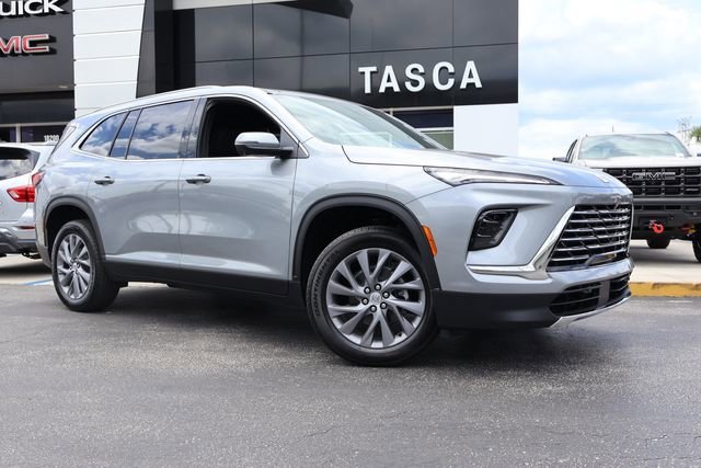 2026 Buick Enclave Preferred AWD's photo
