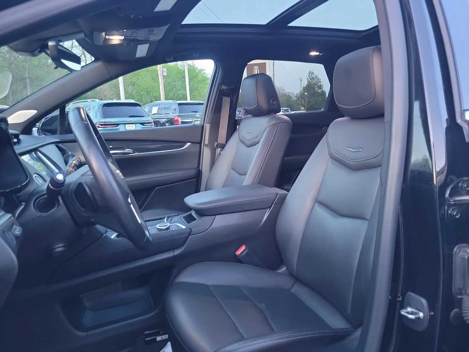 Used 2023 Stellar Black Metallic Cadillac Premium Luxury image 20