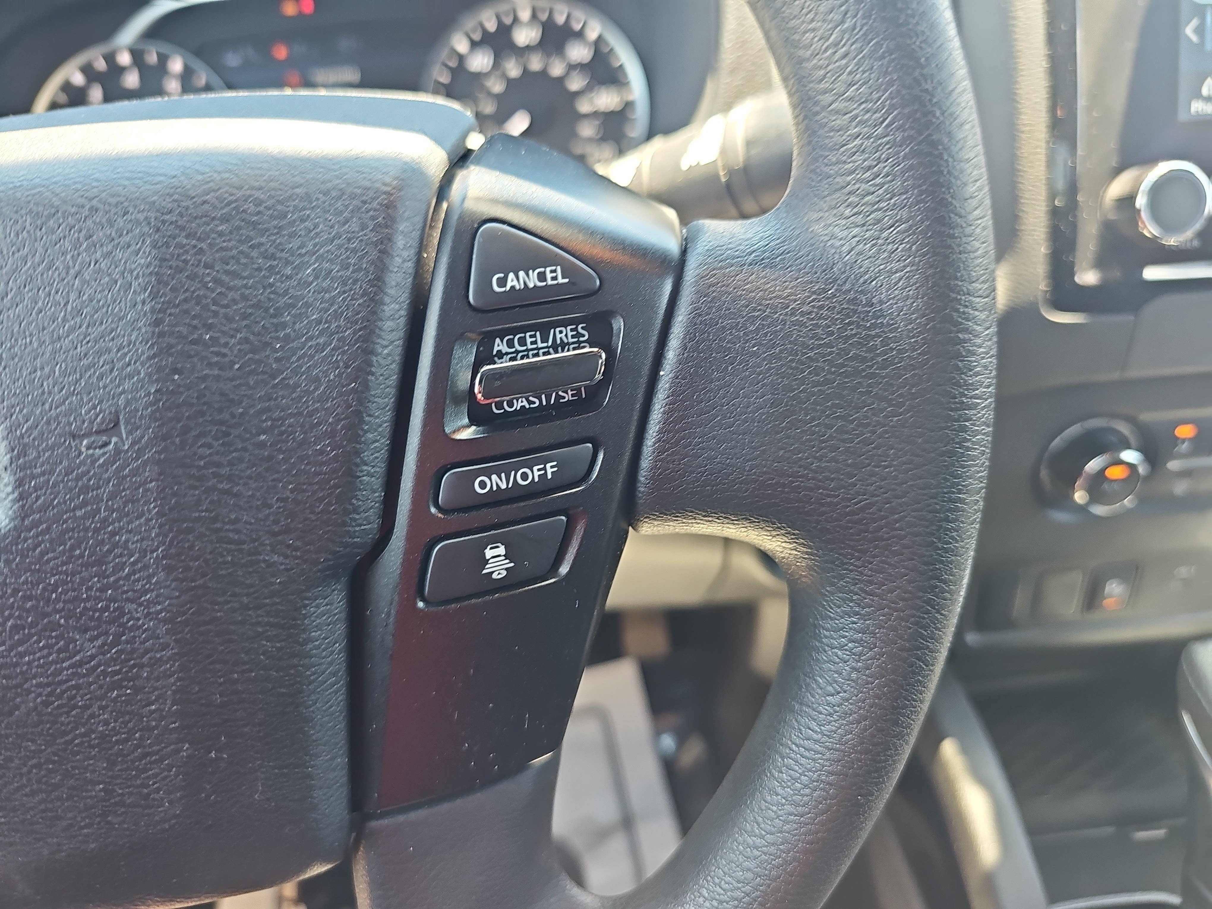 Used 2023 Glacier White Nissan SV image 14