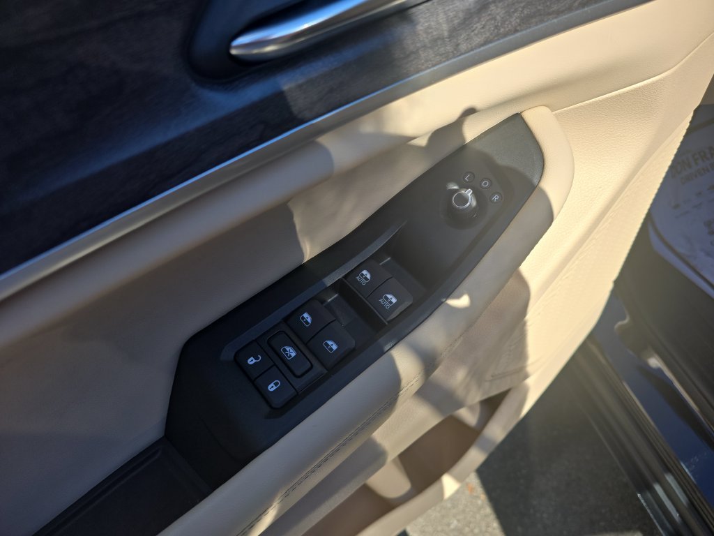 Used 2024 Black Jeep Limited image 13