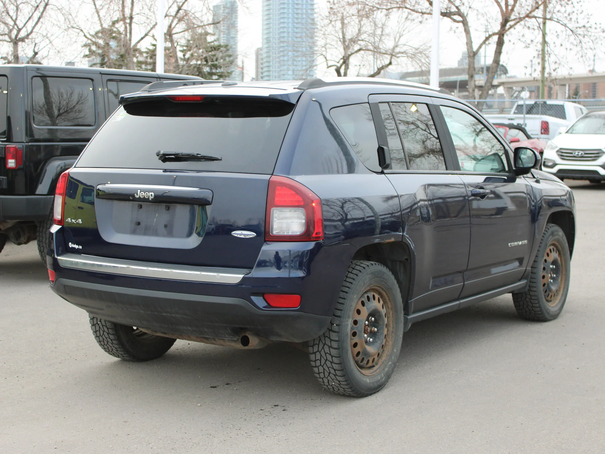 Used 2015 Blue Jeep High Altitude * Mechanic Special | Heated Seats | No Accidents | Remote Start | Backup Camera image 10