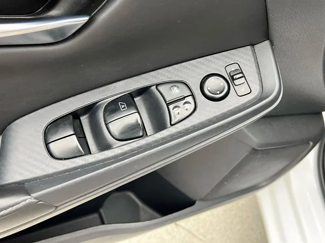 2024 Nissan Sentra SV - Photo 22