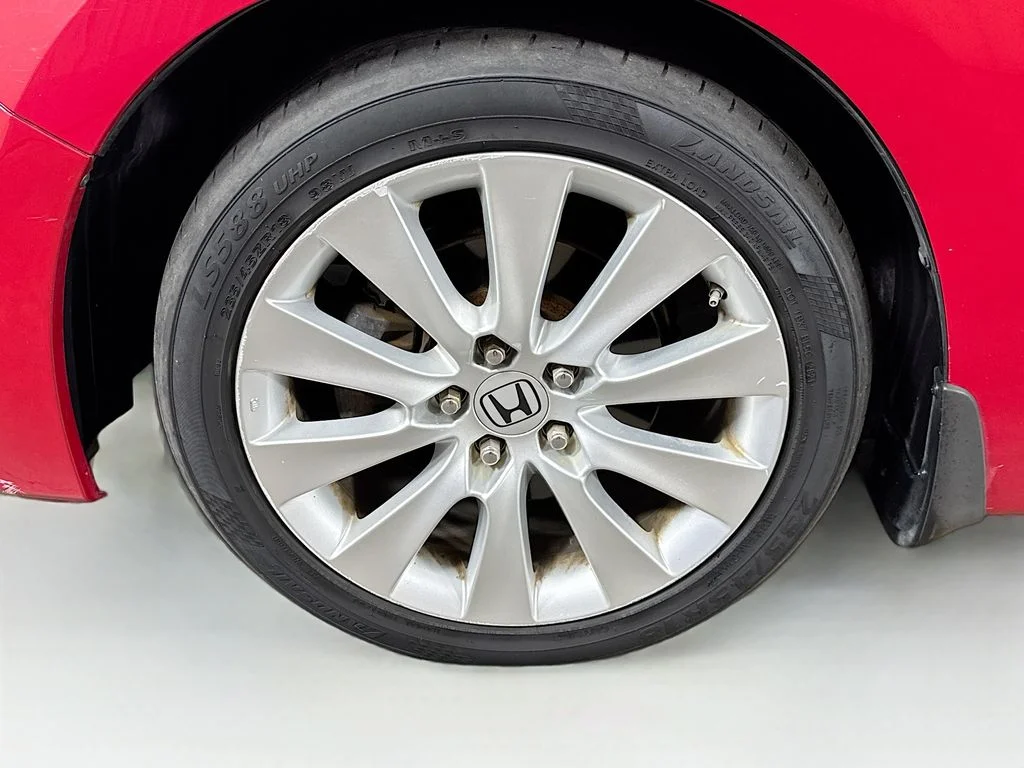 Used 2010 Red Honda EX-L image 37