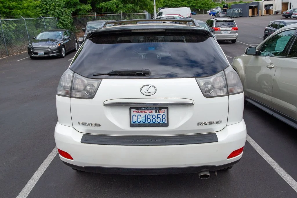Used 2004 White Pearl Crystal Lexus AWD 330 image 4