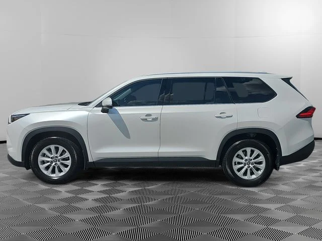 Used 2024 Beige Toyota XLE image 2