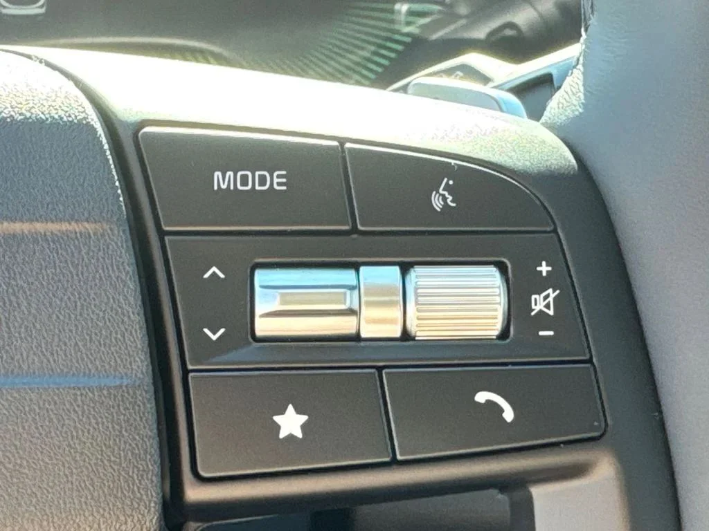 New 2026 Gray Kia LX image 25