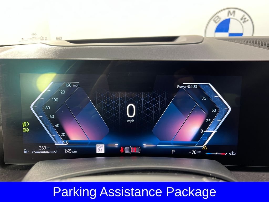 Used 2024 White BMW xDrive40i image 4