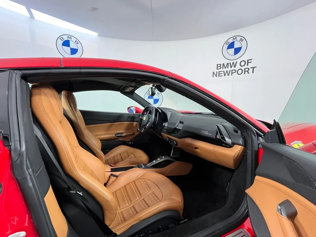 Used 2019 Red Ferrari Base image 32