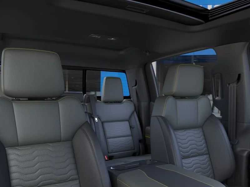 New 2026 Summit White Chevrolet ZR2 image 24