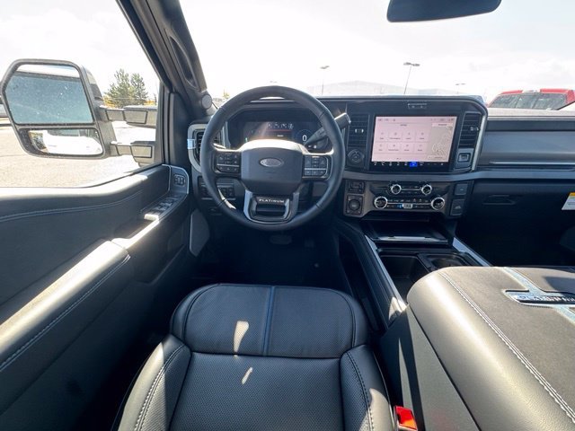 New 2027 Star White Metallic Tri-Coat Ford F-250® Platinum® image 21
