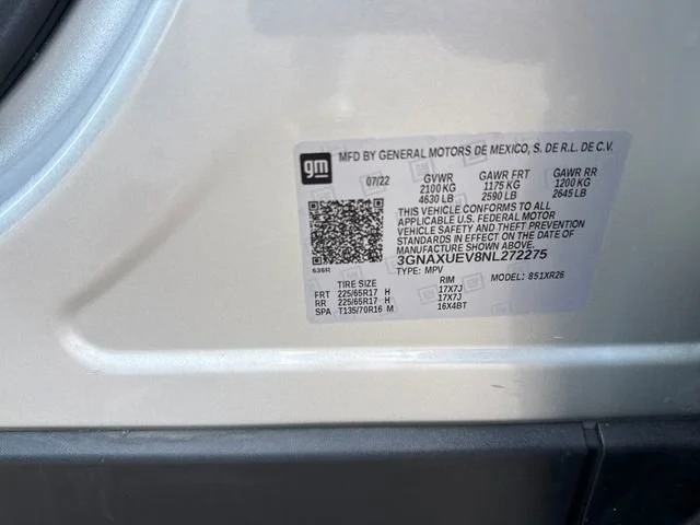 Used 2022 Silver Ice Metallic Chevrolet LT image 33