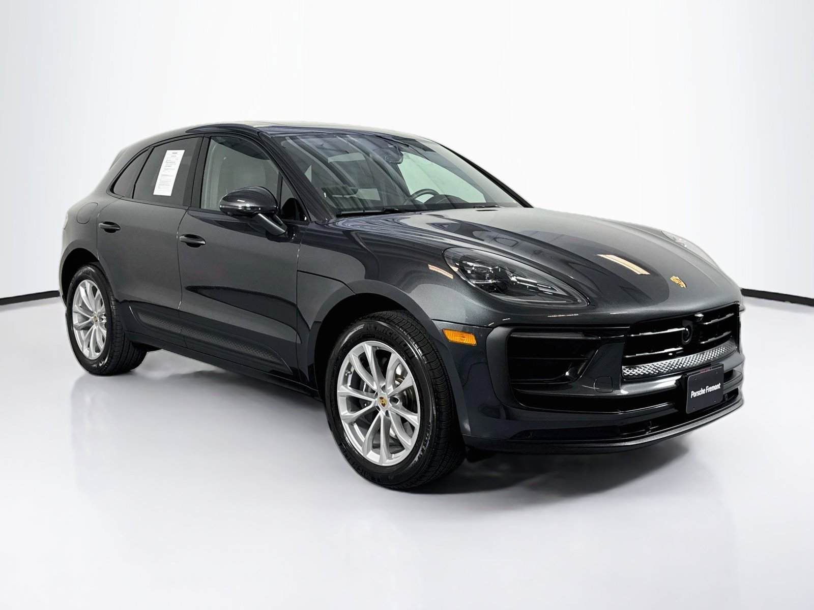 Used 2026 Volcano Grey Metallic Porsche T image 7
