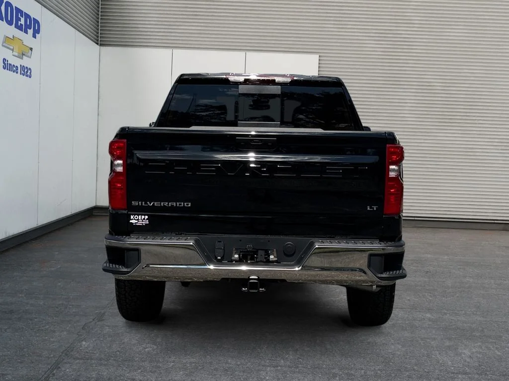 New 2026 Black Chevrolet LT image 4