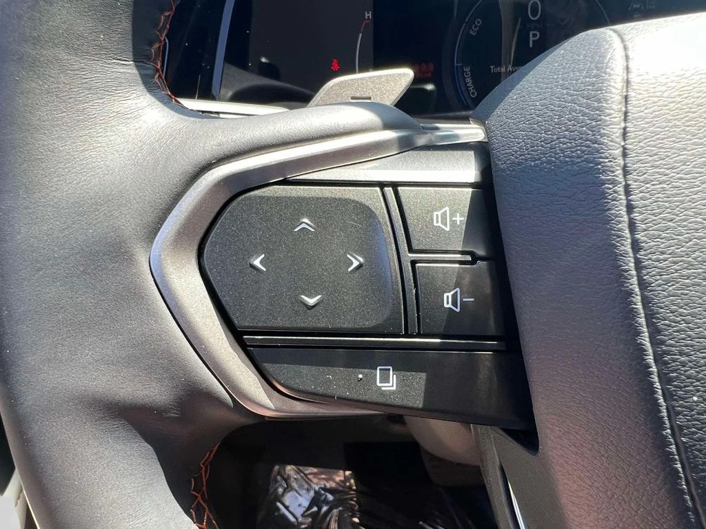 Certified Used 2024 White Lexus 350h Premium image 23