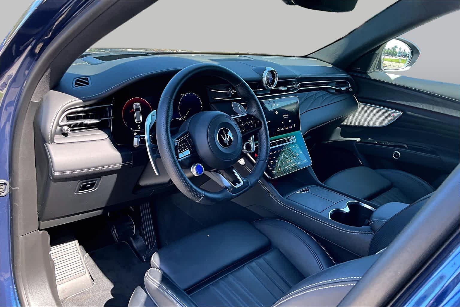 Used 2025 BLU MODENA METALLIC Maserati Modena image 18