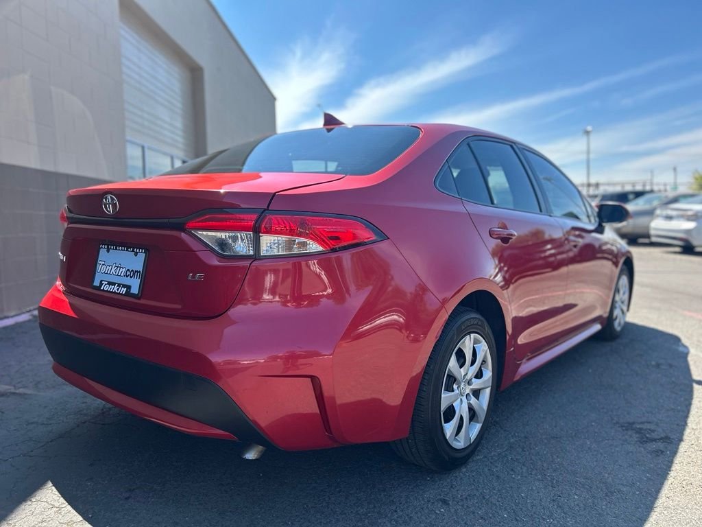Used 2021 Red Toyota LE image 5